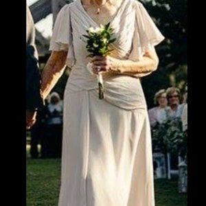 Signature Alfred Angelo, Size 10